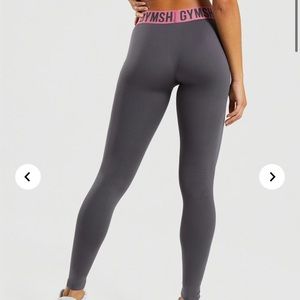 GYMSHARK “Fit Legging”